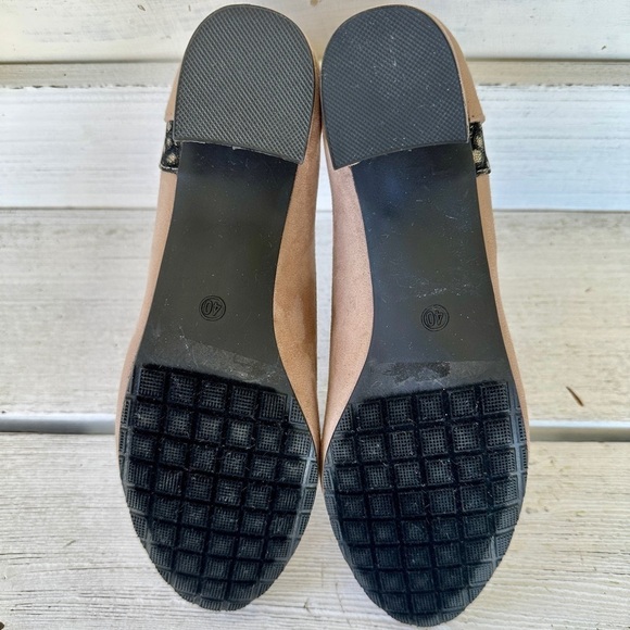 JESSICA CARLYLE, NANCY STYLE, WOMENS SHOES. TAN SUEDE WITH BLACK TRIM. SIZE 9 - Picture 7 of 7